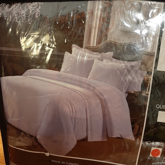 Bedding Duvet Cover - Picture 2 of 7